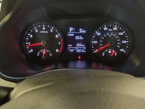 Used 2023 Kia Rio LX FWD image 23