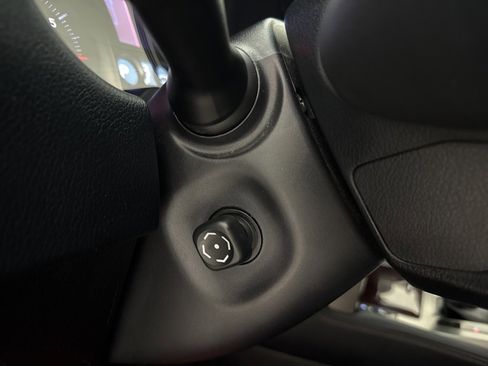 Used 2016 Lexus GX 460 image 29