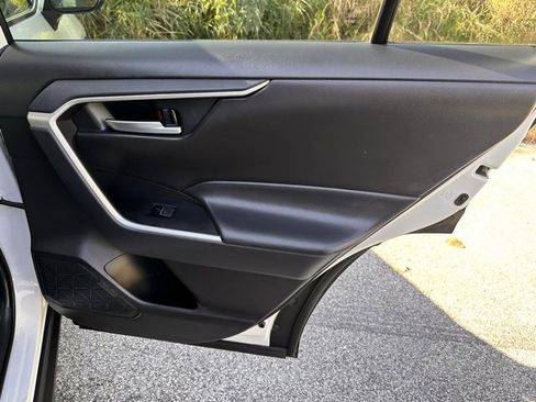 Used 2024 Toyota RAV4 XLE image 19