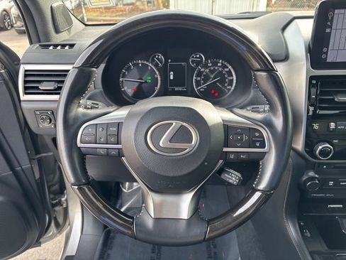 Used 2023 Lexus GX 460 Premium image 14