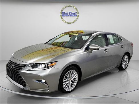 Used 2016 Lexus ES 350 Sedan w/ Luxury Package w/Wood Trim image 1