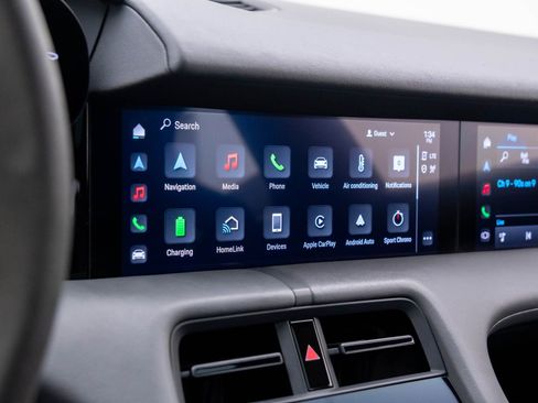 Used 2021 Porsche Taycan Turbo S image 23