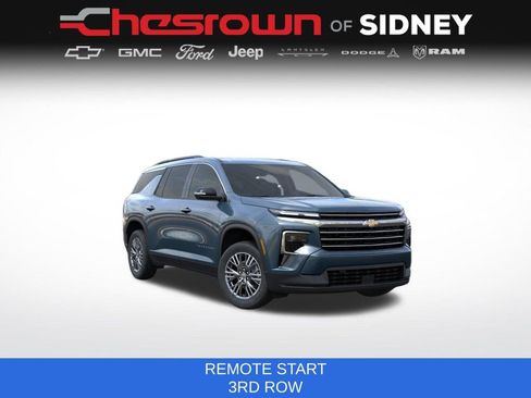 New 2026 Chevrolet Traverse LT w/ Driver Confidence Package FWD image 1