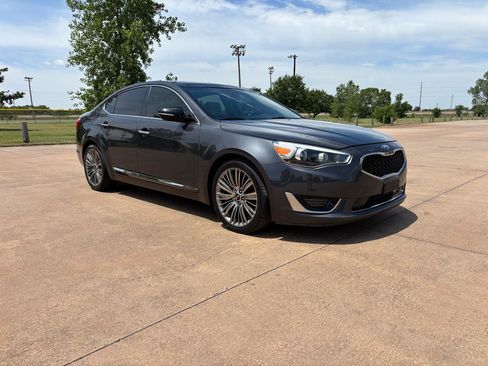 Used 2014 Kia Cadenza Limited FWD image 29