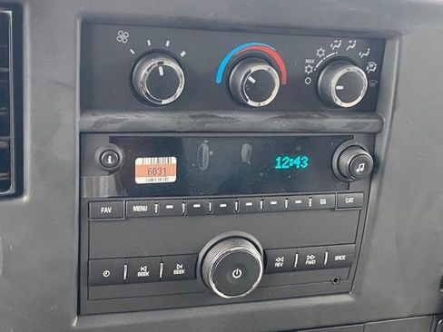 New 2025 Chevrolet Express 3500 w/ Power Convenience Package image 20