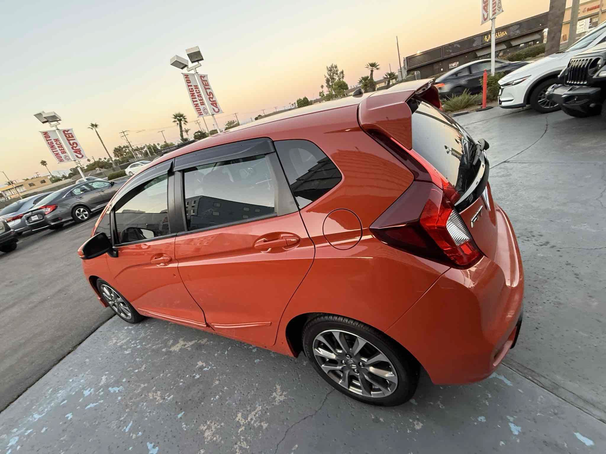 Used 2018 Honda Fit Sport image 10
