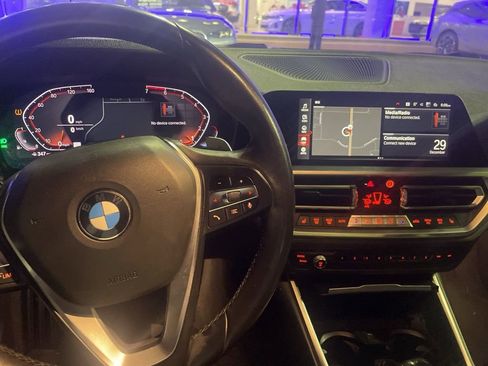 Used 2020 BMW 330i Sedan w/ Convenience Package image 7