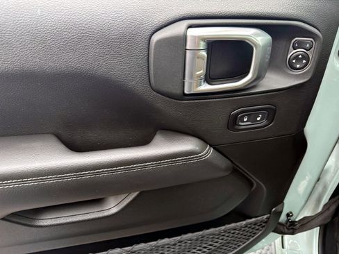 Used 2023 Jeep Wrangler Unlimited Sahara w/ Cold Weather Group image 9