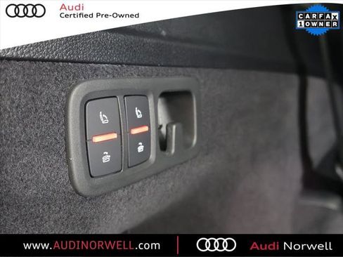 Certified 2025 Audi Q7 2.0T Premium w/ Convenience Package image 16