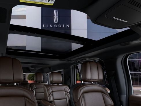 New 2027 Lincoln Navigator L Reserve RWD image 22