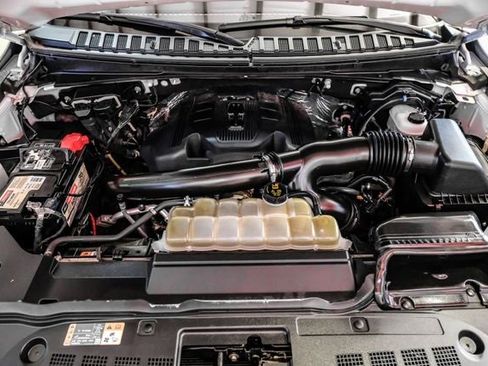 Used 2020 Lincoln Navigator L Reserve w/ Equipment Group 208A Reserve image 7