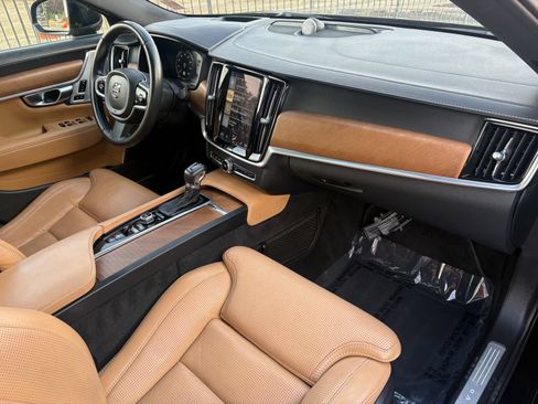 Used 2017 Volvo S90 T6 Inscription w/ Vision Package AWD/4WD image 24