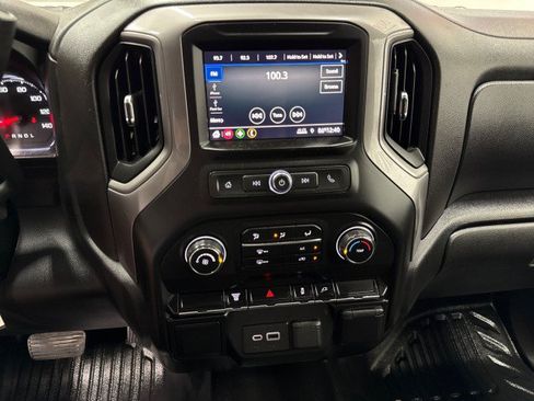 Used 2021 Chevrolet Silverado 3500 W/T w/ WT Convenience Package AWD/4WD image 19