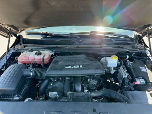 Used 2020 RAM 1500 Big Horn AWD/4WD image 36