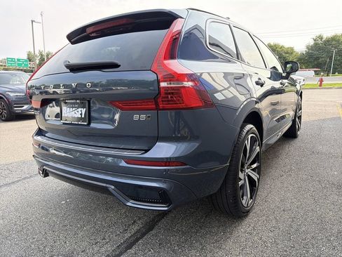 Certified 2024 Volvo XC60 B5 Ultimate w/ Protection Package Premier AWD/4WD image 8