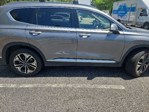 Used 2019 Hyundai Santa Fe Limited FWD image 6