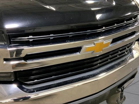 Used 2019 Chevrolet Silverado 1500 LT w/ All-Star Edition AWD/4WD image 30