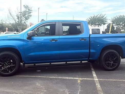 Used 2023 Chevrolet Silverado 1500 Custom RWD image 4