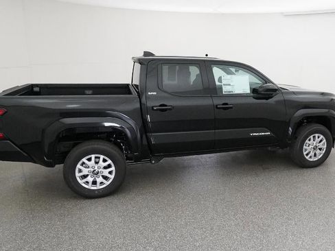 New 2026 Toyota Tacoma SR5 image 37