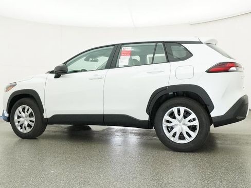 New 2026 Toyota Corolla Cross L image 20