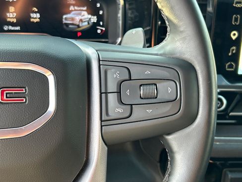 Used 2025 GMC Sierra 1500 SLT w/ SLT Premium Plus Package AWD/4WD image 29