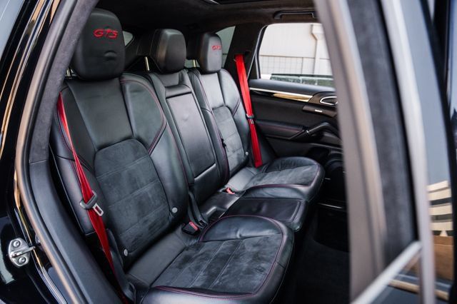 Used 2014 Porsche Cayenne GTS AWD/4WD image 74