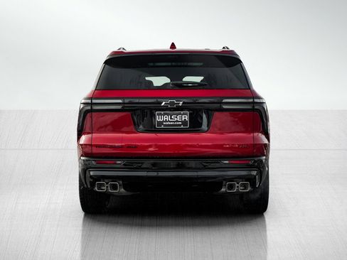 New 2026 Chevrolet Traverse RS w/ LPO, Floor Liner Package image 5