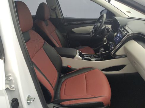 Used 2022 Hyundai Tucson SE image 21