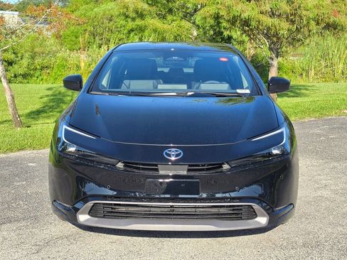 New 2026 Toyota Prius XLE FWD image 2