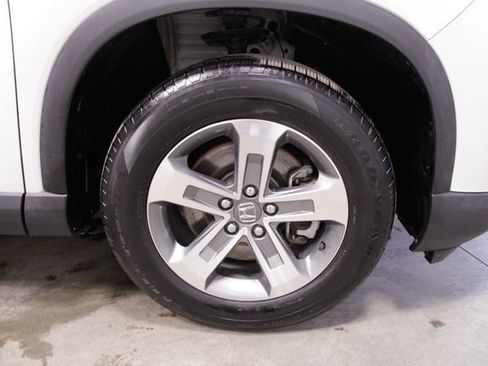 Used 2023 Honda Pilot EX-L image 12