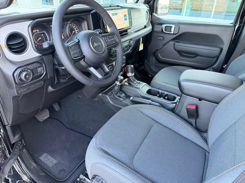 New 2026 Jeep Wrangler Sport AWD/4WD image 10