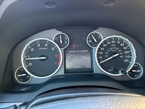 Used 2015 Toyota Tundra Platinum image 21