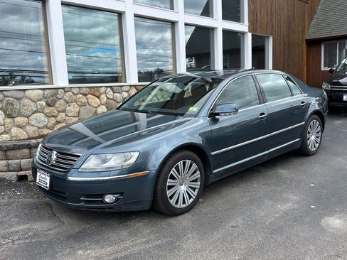 Used 2005 Volkswagen Phaeton V8 image 1