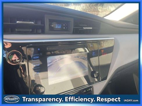 Used 2019 Toyota Corolla LE image 27