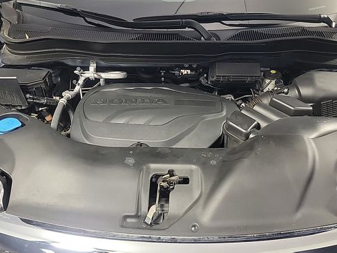 Used 2021 Honda Pilot EX-L image 16