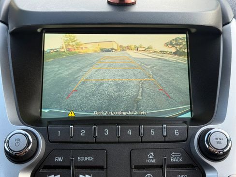 Used 2017 GMC Terrain SLE FWD image 12