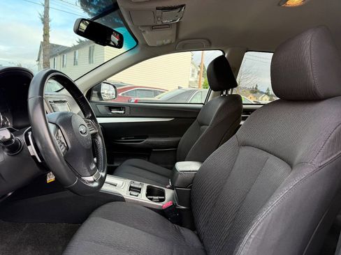 Used 2012 Subaru Outback 2.5i Premium w/ All-Weather Pkg image 16