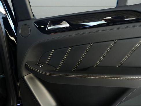 Used 2019 Mercedes-Benz GLE 63 AMG 4MATIC w/ Premium 3 Package image 34