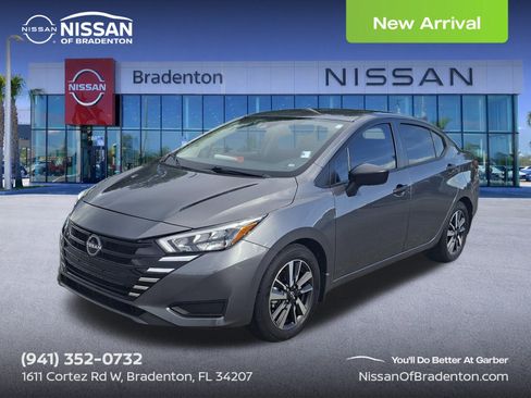 Certified 2025 Nissan Versa S w/ S Plus Package FWD image 1