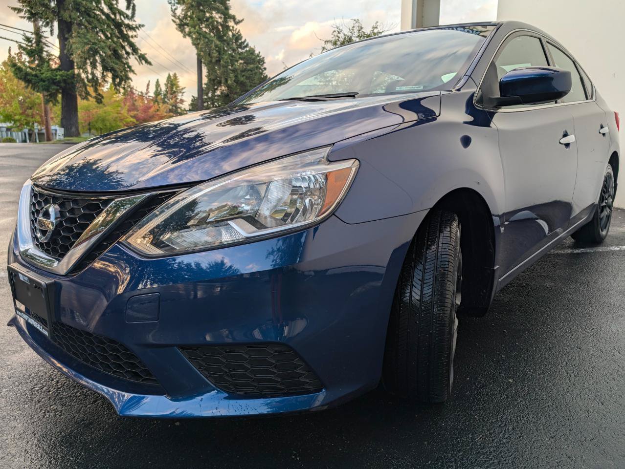 Used 2017 Nissan Sentra S FWD image 3