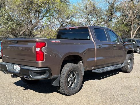 Used 2019 Chevrolet Silverado 1500 Custom Trail Boss w/ Custom Convenience Package image 5