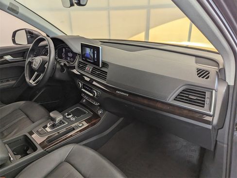 Used 2019 Audi Q5 2.0T Premium Plus w/ Premium Plus Package image 18
