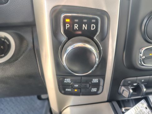 Used 2018 RAM 1500 Big Horn AWD/4WD image 31