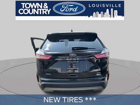 Used 2023 Ford Edge SEL AWD/4WD image 2