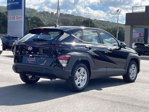 New 2026 Hyundai Kona SE image 5