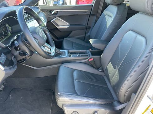 Used 2024 Audi Q3 2.0T Premium image 6