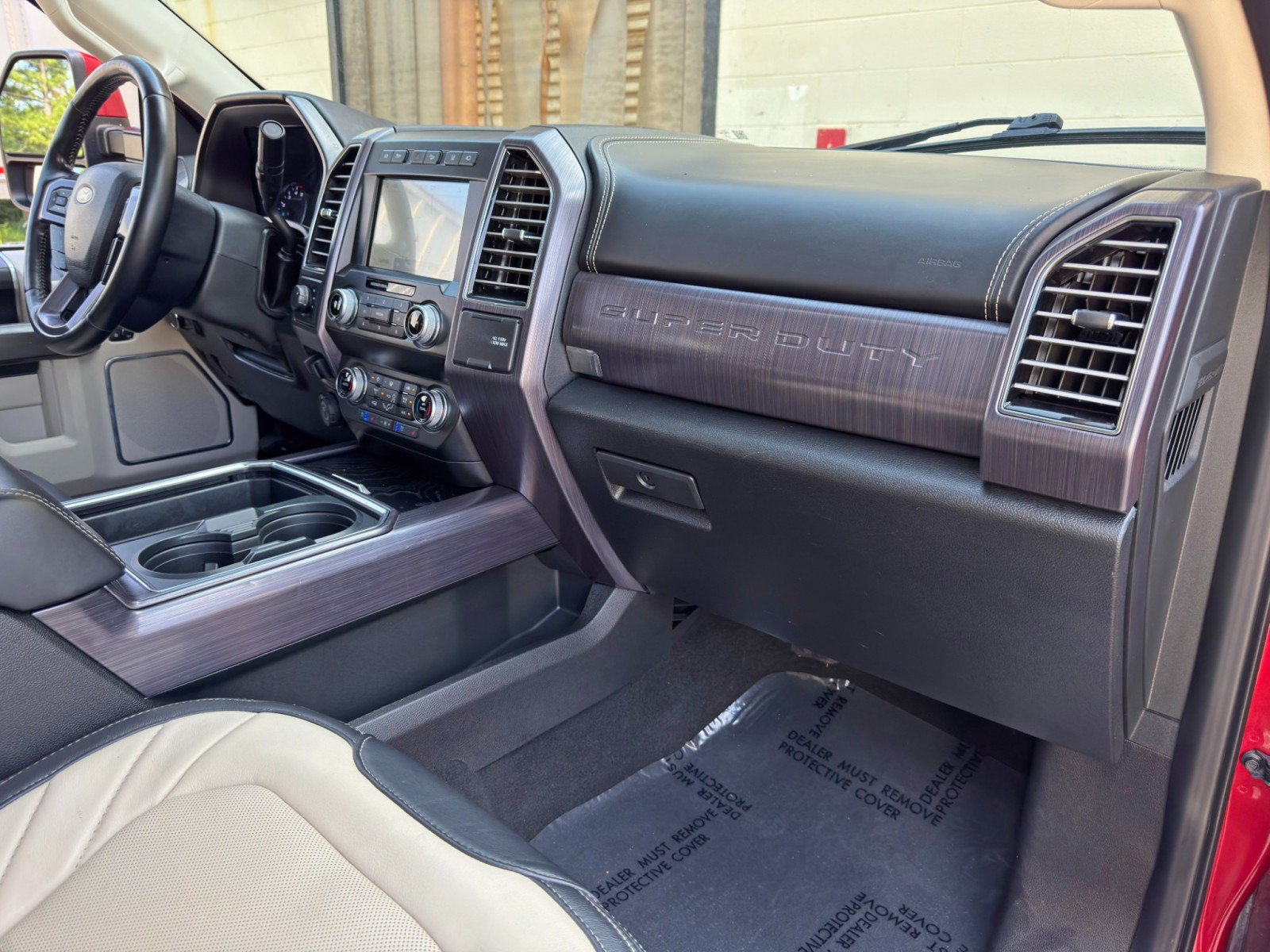 Used 2021 Ford F250 Limited AWD/4WD image 17