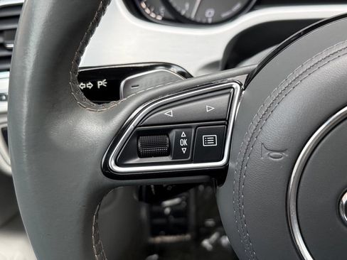 Used 2013 Audi S8 AWD/4WD image 26