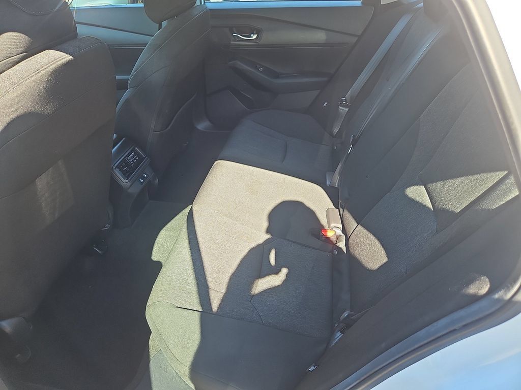 Certified 2025 Honda Accord LX image 27