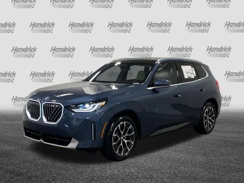 Used 2026 BMW X3 xDrive30i w/ Premium Package AWD/4WD image 3